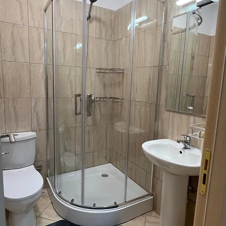 Dibra Bros Luxury * Tirana