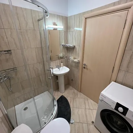 Dibra Bros Luxury 아파트
