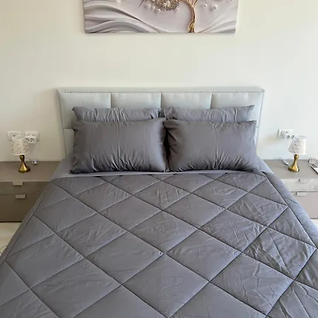 Dibra Bros Luxury Apartment *
